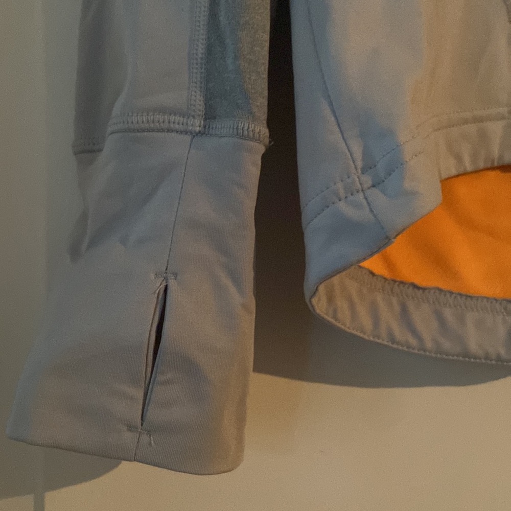 Athletic pull over. - Picture 3 of 6